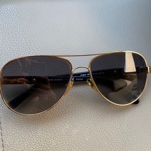 Tory Burch 57mm Polarized Aviator Sunglasses